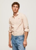 ⁦גברים 4N8XB1053 Pepe Jeans צבע קרם חולצת פופלין של לוקוס בגזרה קלה⁩ – תמונה ⁦2⁩