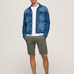 גברים 4N8XB1130 Pepe Jeans יְצִיקָה מכנסי צ'ינו קצרים בגזרה צ'רלי