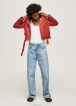⁦נשים 4N8XB105 Pepe Jeans סטודיו אדום מעיל אופנוענים מעור טלה⁩ – תמונה ⁦2⁩