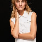 נשים 4N8XB130 Pepe Jeans דֵנִים חזיית ג'ינס עם פרחים רקומים