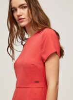 ⁦נשים 4N8XB203 Pepe Jeans סטודיו אדום סרבל קרפ קצר⁩ – תמונה ⁦3⁩