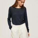 נשים 4N8XB254 Pepe Jeans dulwich חולצה עם צווארון סירה בכושר נינוח
