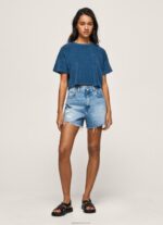 ⁦נשים 4N8XB461 Pepe Jeans jarman חולצת טריקו קטיפה בגזרה קצוצה⁩ – תמונה ⁦2⁩