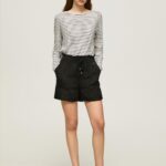 נשים 4N8XB489 Pepe Jeans שָׁחוֹר מכנסי פשתן קצרים שקיות נייר