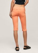 ⁦נשים 4N8XB528 Pepe Jeans אפרסק מכנסי ג'ינס קצרים בגזרה קצוצה⁩ – תמונה ⁦4⁩