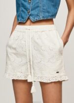 ⁦נשים 4N8XB534 Pepe Jeans לבן מכנסי כותנה קצרים עם פרטים פתוחים⁩ – תמונה ⁦3⁩