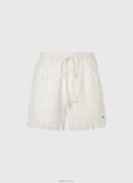⁦נשים 4N8XB534 Pepe Jeans לבן מכנסי כותנה קצרים עם פרטים פתוחים⁩ – תמונה ⁦5⁩